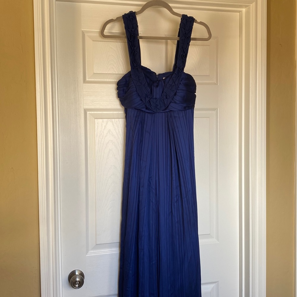 BCBG Navy blue maxi dress. Size 10. Great for wedding or prom! Washable